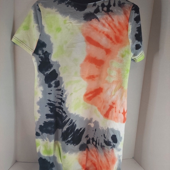 NWT. NIKE Girls’ Tie-Dye T-Shirt Dress - Picture 4 of 5